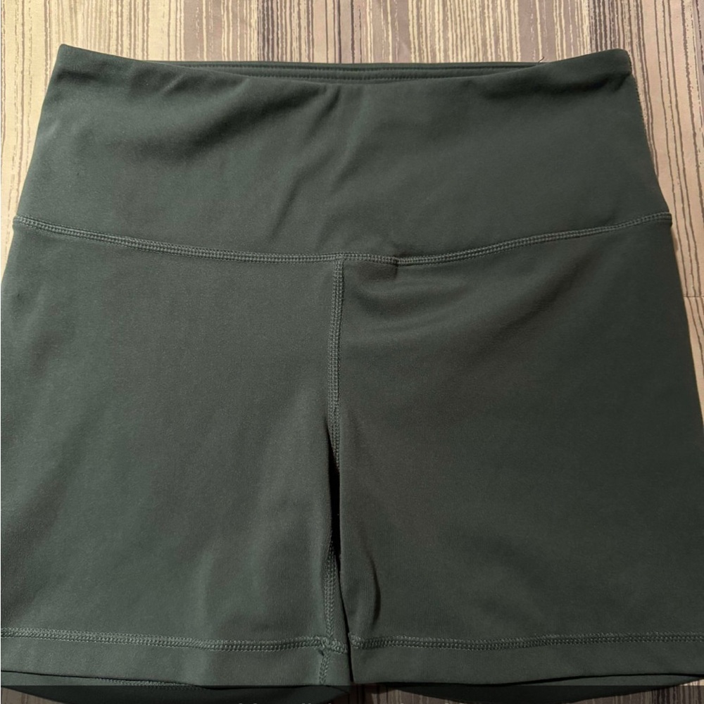 Yogalicious Forest Green Bike Shorts